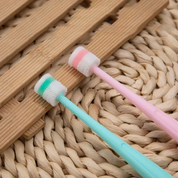 Dog Toothpaste: 360° Silicone Toothbrush for Deep Clean and Oral Care - Image 3