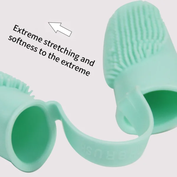 Dog Toothpaste and Double Finger Brush for Easy and Effective Cleaning - Image 3