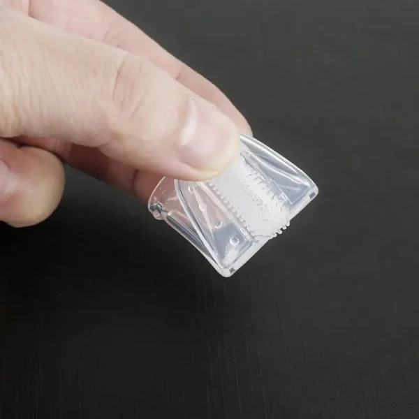 Dog Toothpaste: Soft Finger Brush for Fresh Breath and Cleaning - Image 5